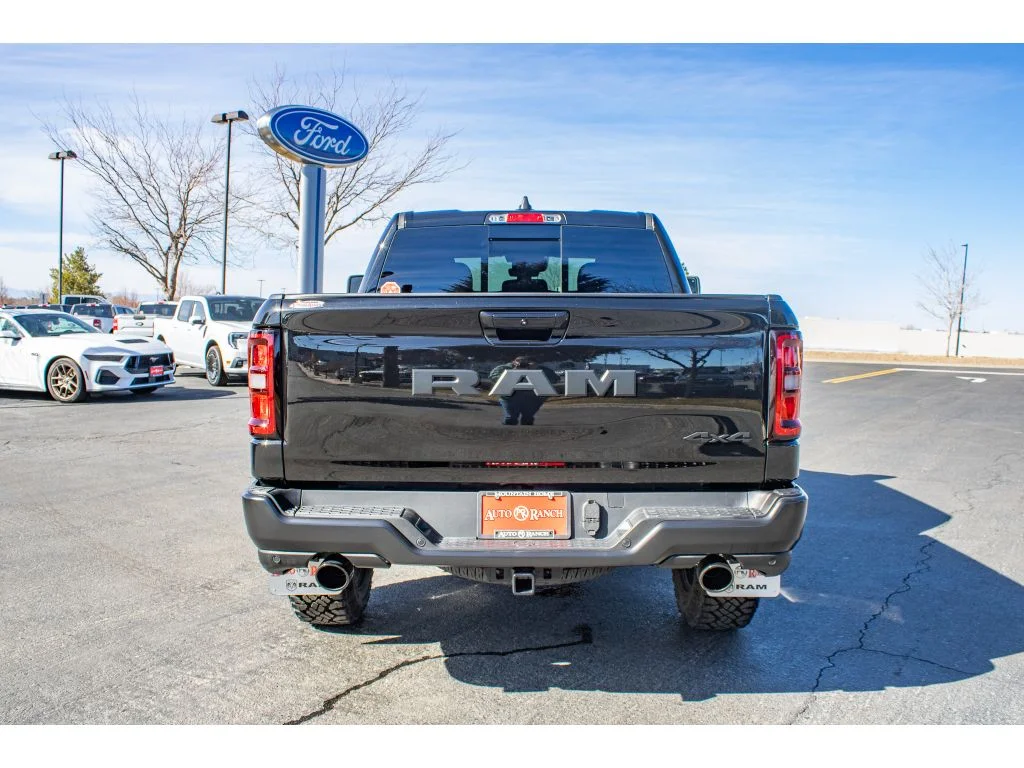 2026 RAM 1500 Warlock - Photo 6