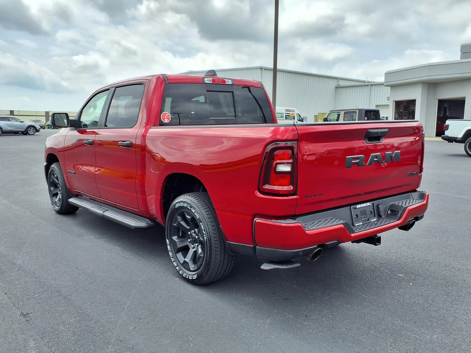 New 2026 Molten Red Pearlcoat RAM Express image 16