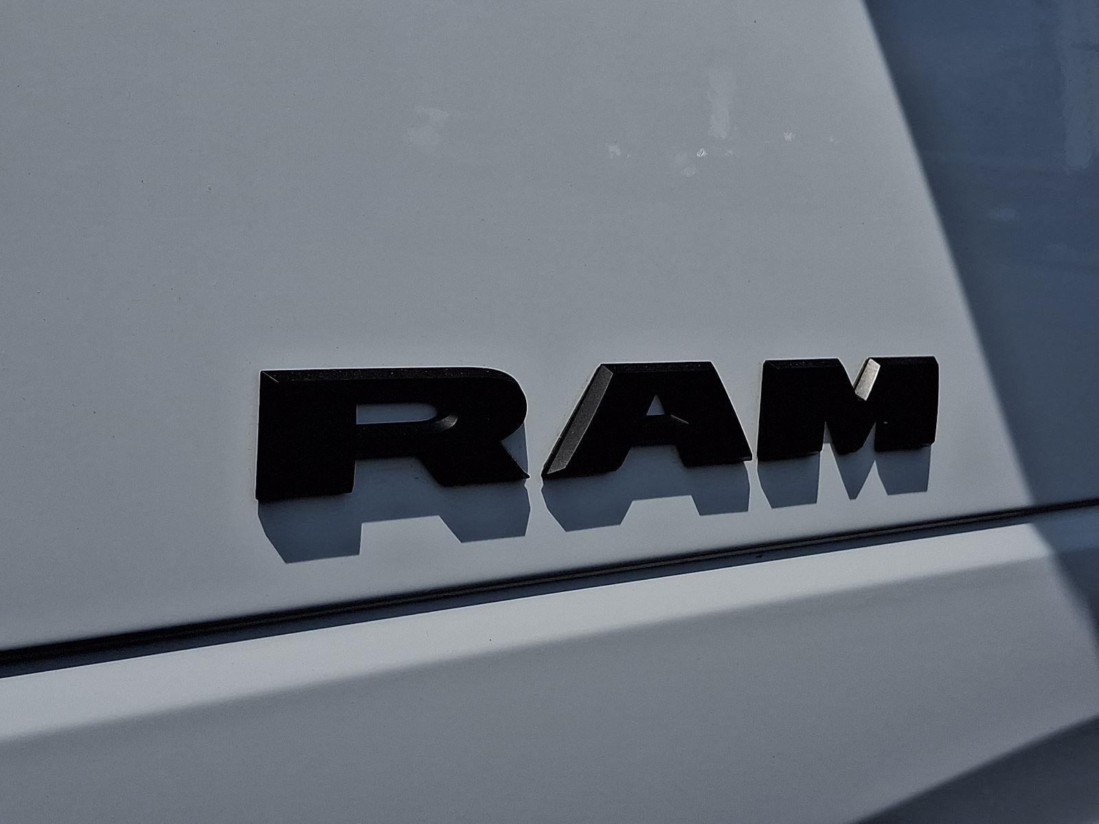 New 2026 Bright White Clear-Coat Exterior Paint RAM Big Horn image 19