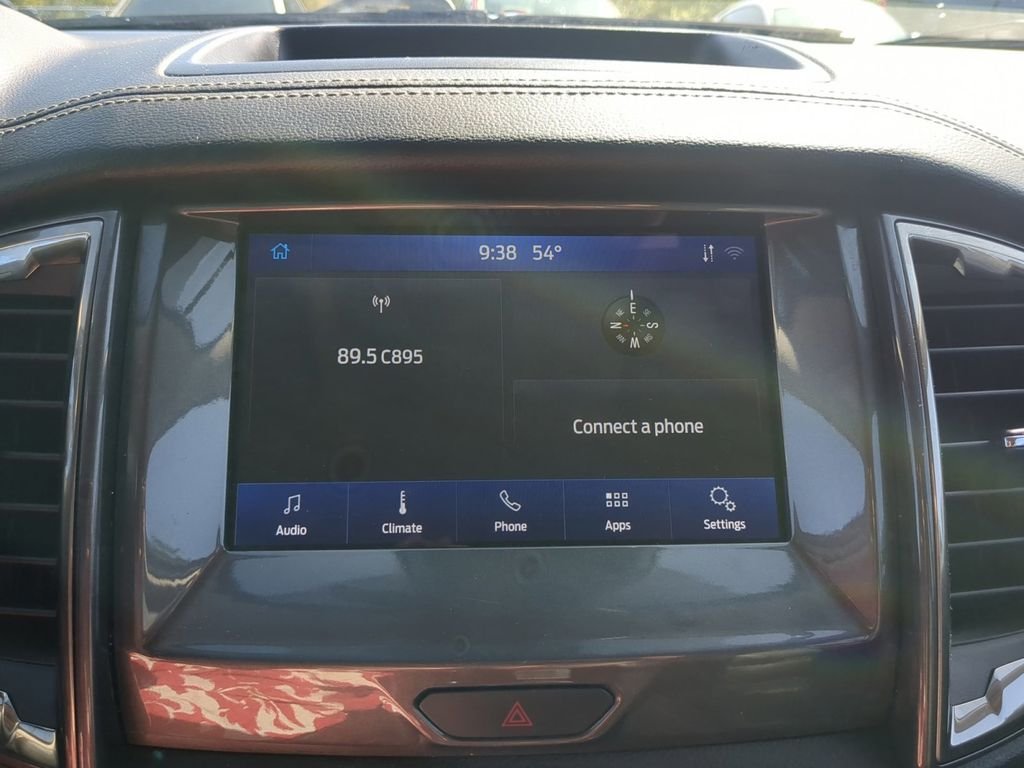 Used 2023 Carbonized Gray Metallic Ford Lariat image 23