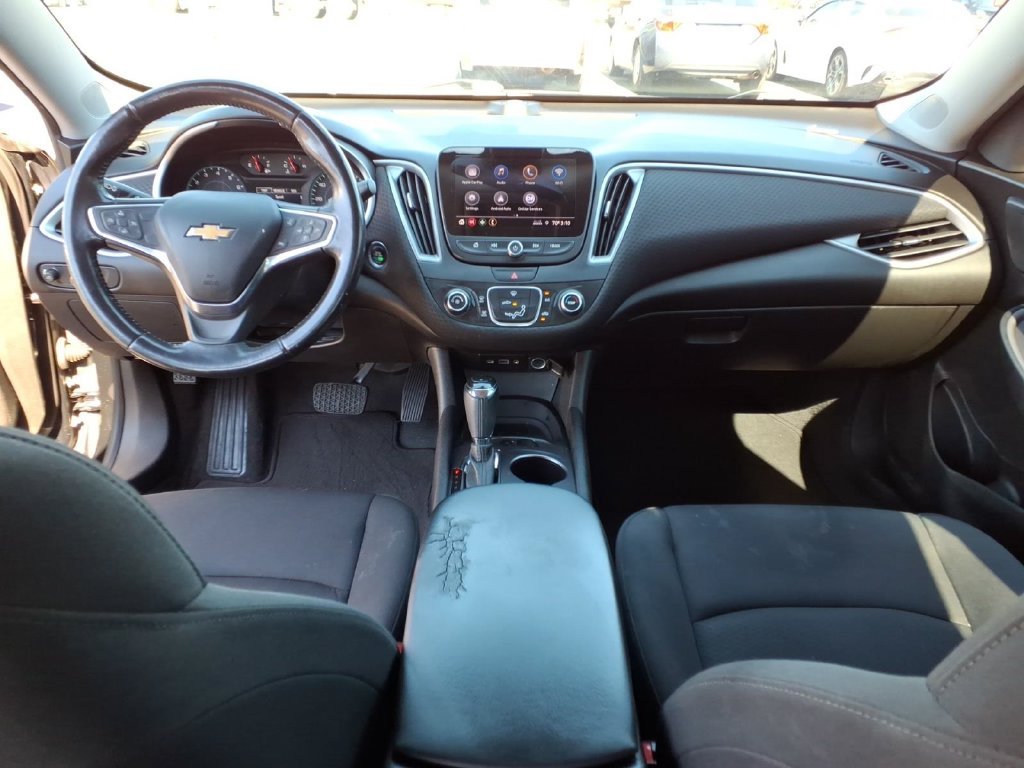 Used 2019 Black Metallic Chevrolet RS image 5