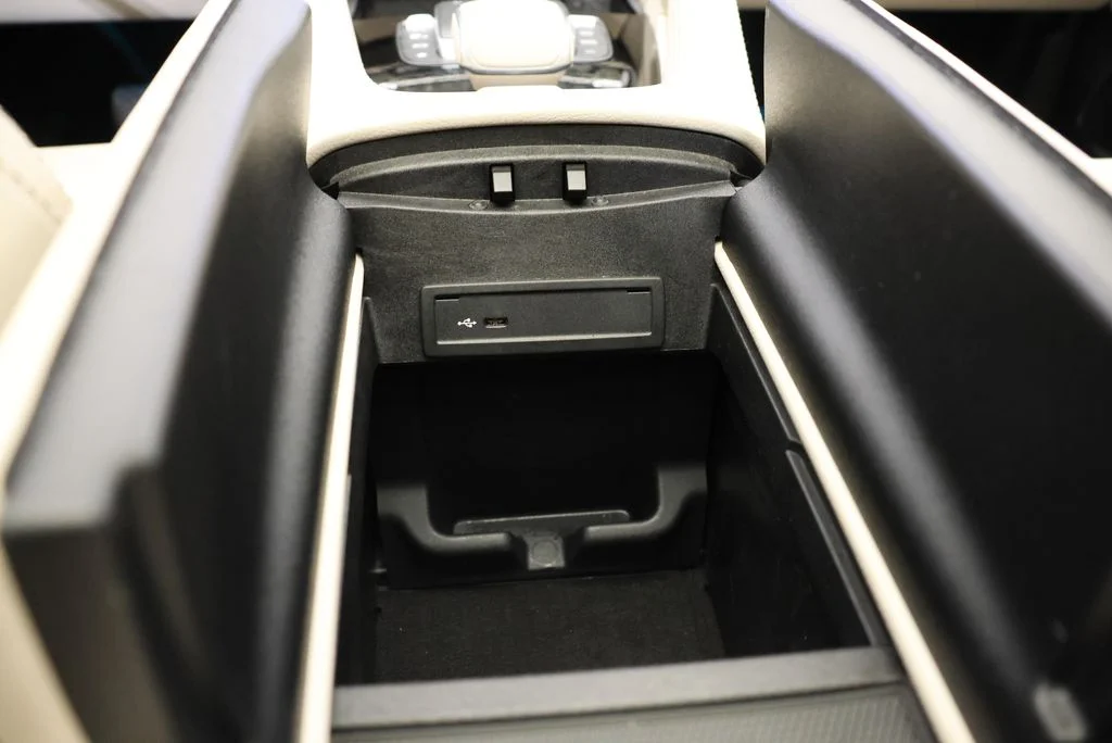 Certified Used 2023 Gray Mercedes-Benz GLS 450 image 30