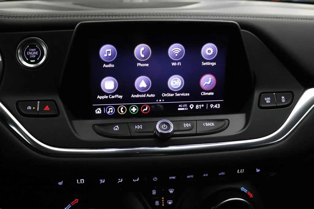 Used 2022 Summit White Chevrolet 2LT image 24