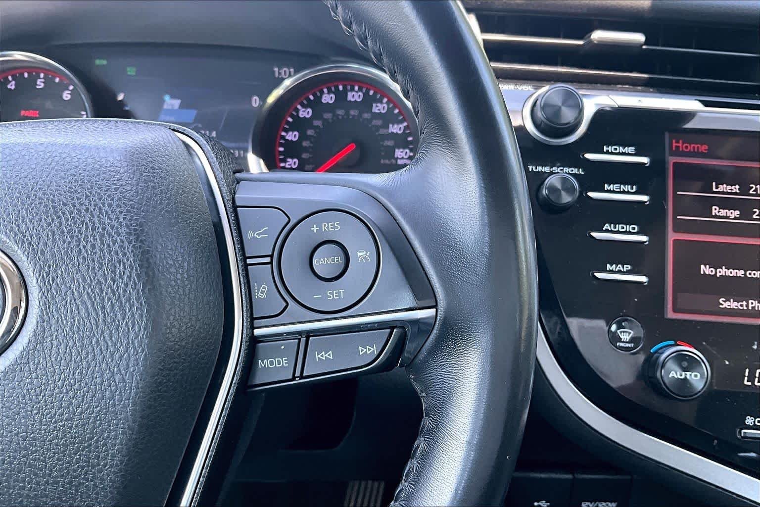 Used 2020 Galactic Aqua Mica Toyota XSE image 24