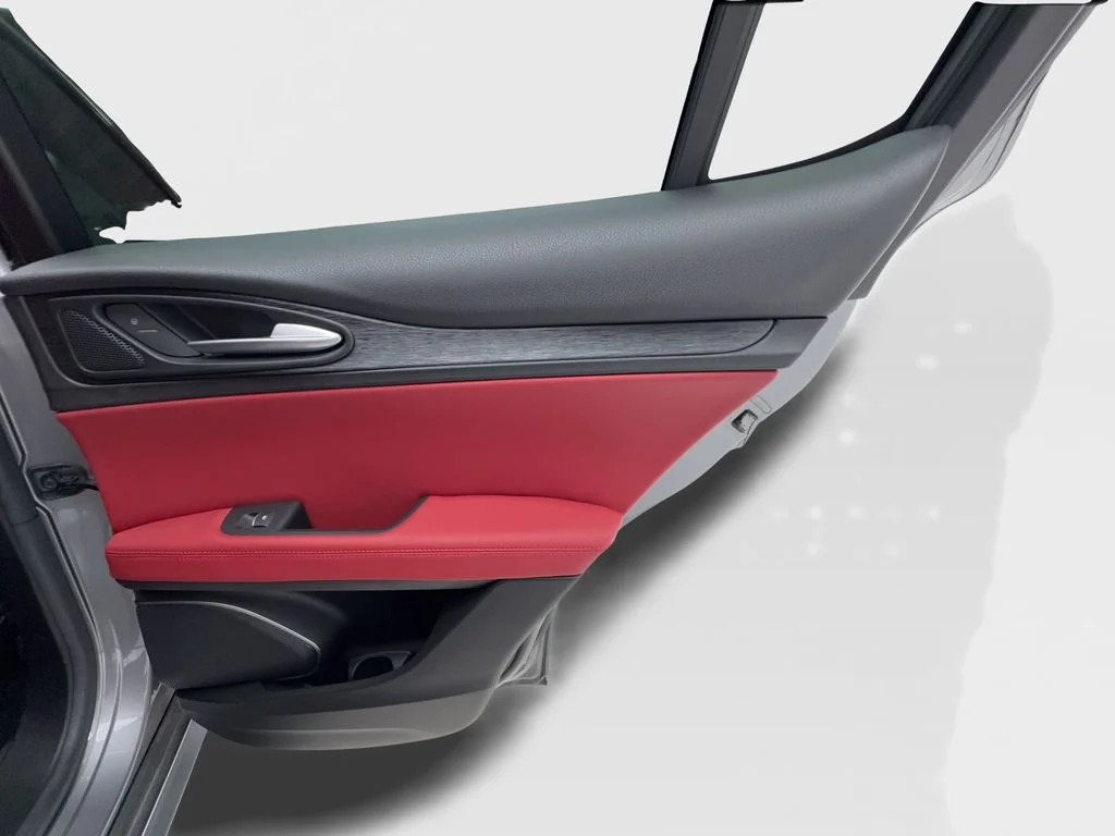 Used 2021 Gray Alfa Romeo CAM,PANO,BLIND SPOT,20" WHLS image 27