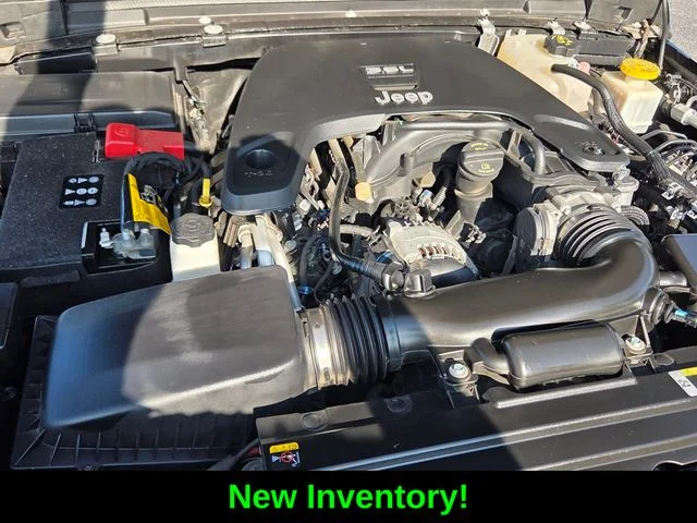 Used 2021 Black Jeep Sport image 10