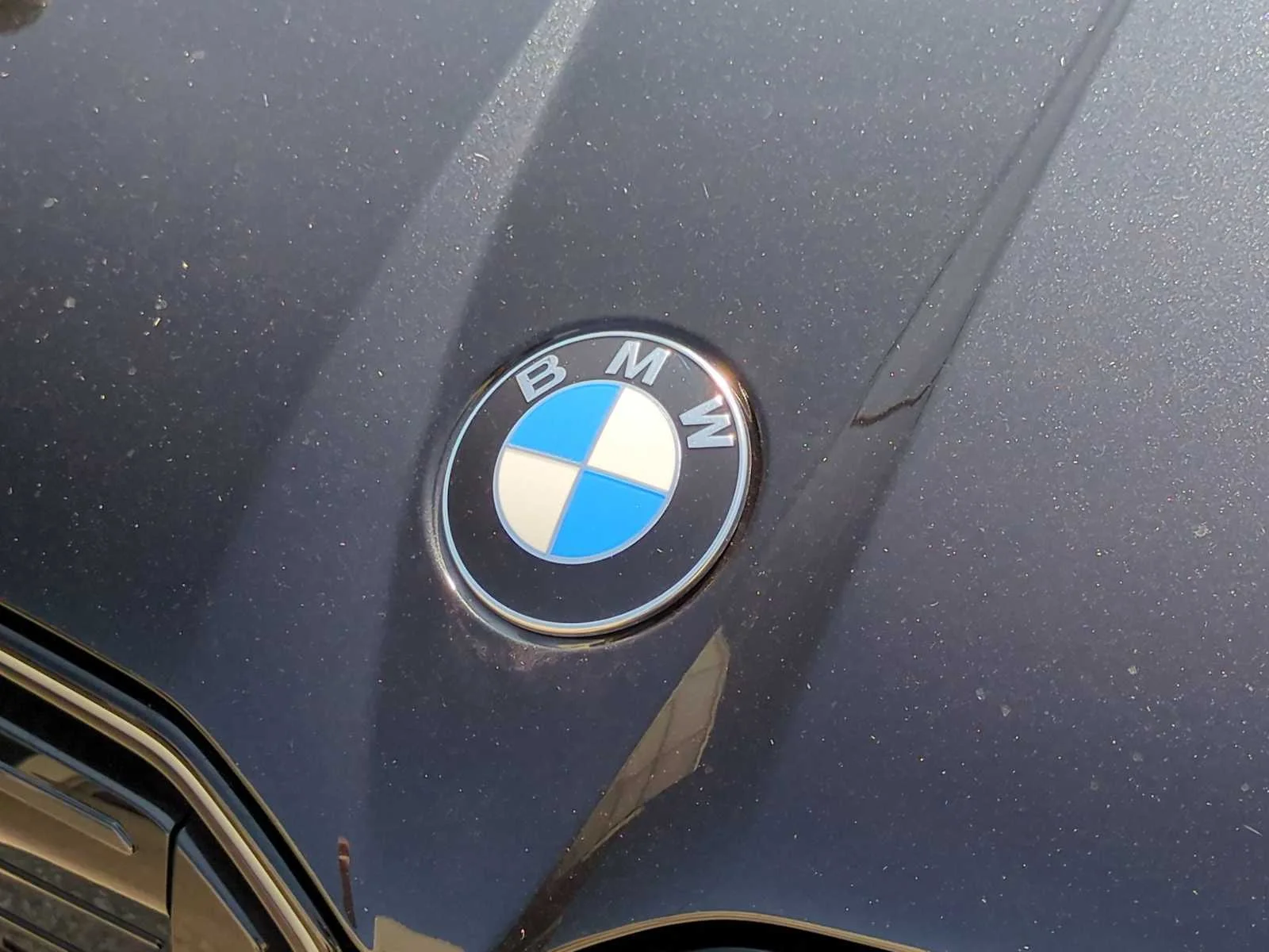 New 2026 Black Sapphire Metallic BMW M50 xDrive image 12