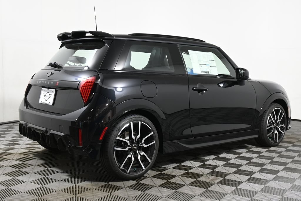New 2026 Black MINI Iconic image 7