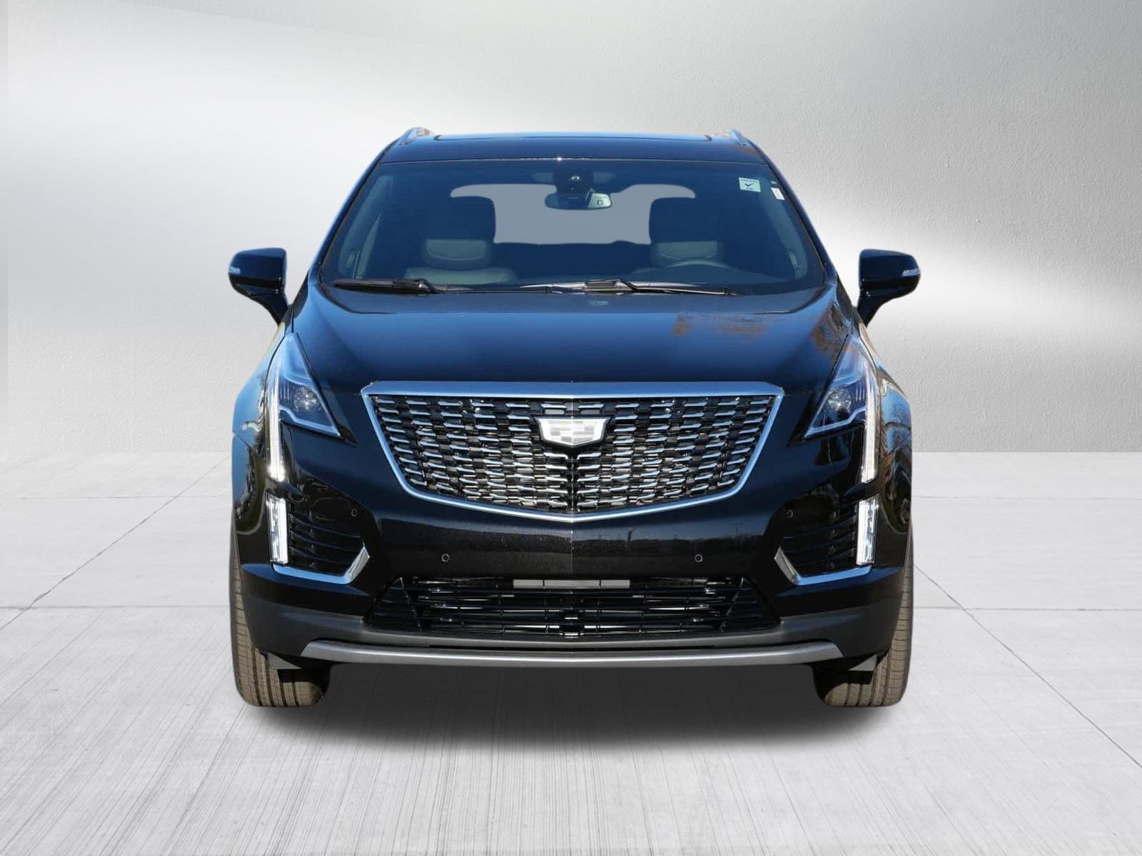 Used 2025 Cadillac XT5 Premium Luxury with VIN 1GYKNDR42SZ159120 for sale in Vadnais Heights, Minnesota