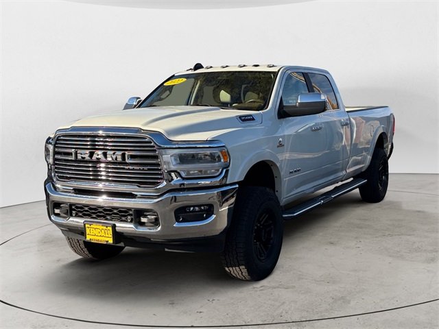 2022 Ram 3500 Laramie photo 3