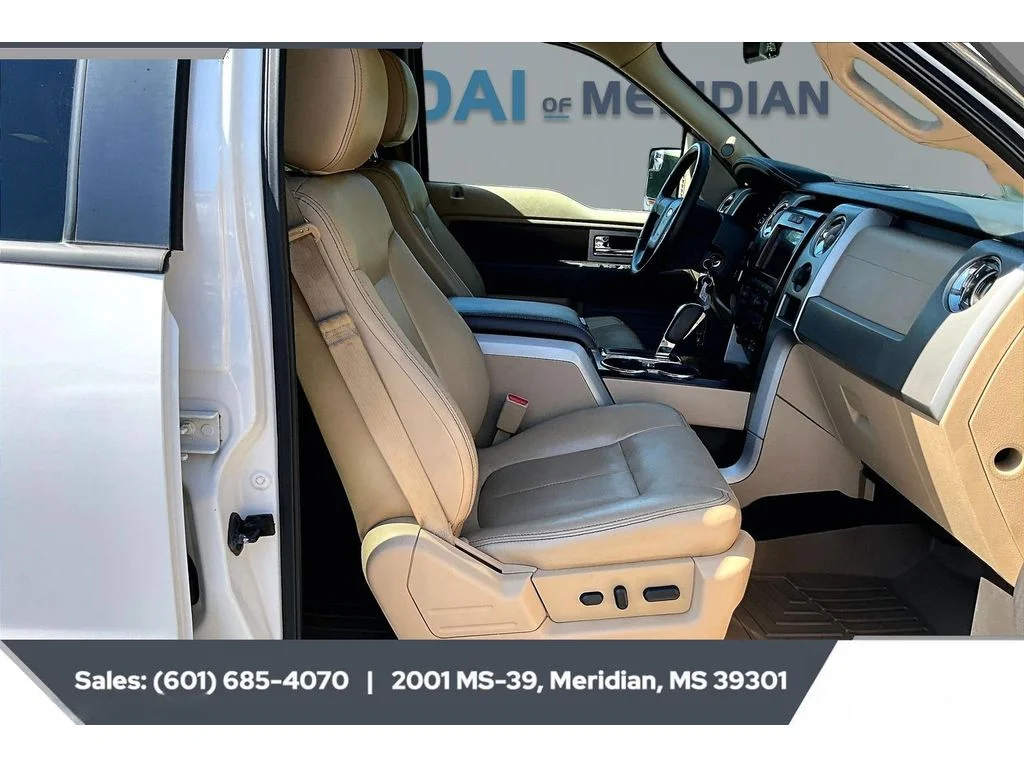 Used 2012 White Platinum Metallic Tri-Coat Ford Lariat image 6