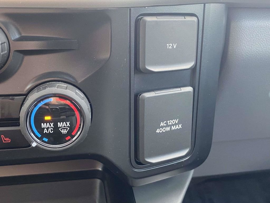 New 2026 Agate Black Metallic Ford F-250® XLT image 19