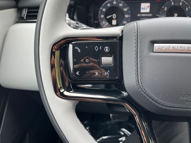 New 2026 Zadar Grey Land Rover Dynamic SE image 22