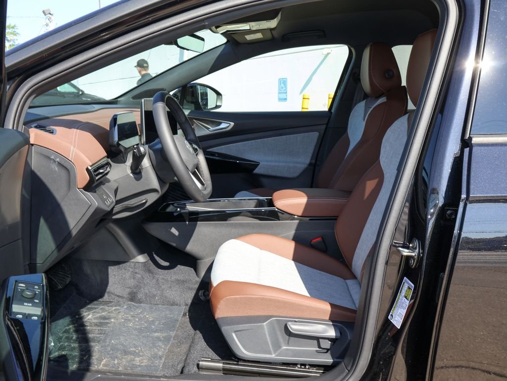 New 2026 Black Volkswagen Pro image 11