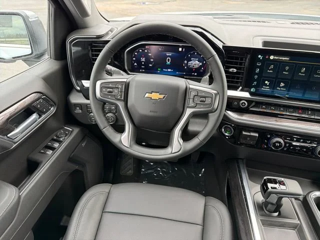 New 2026 Polar White Tricoat Chevrolet LTZ image 30