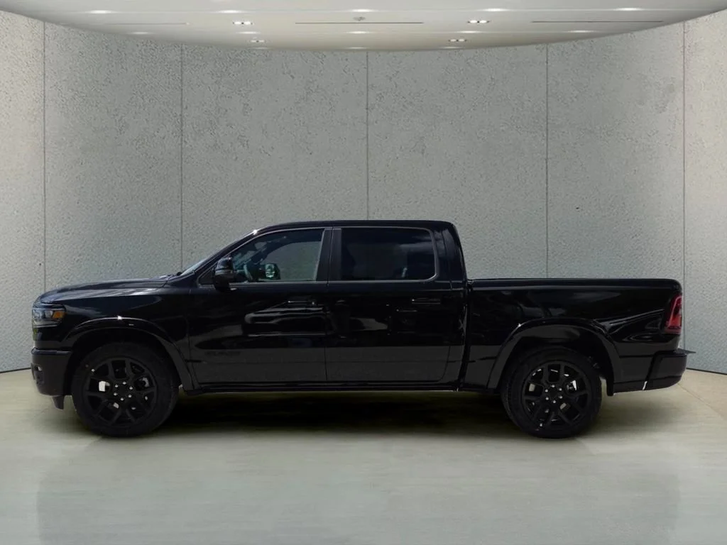 New 2026 Diamond Black Crystal Pearl-Coat Exterior Paint RAM Laramie image 8