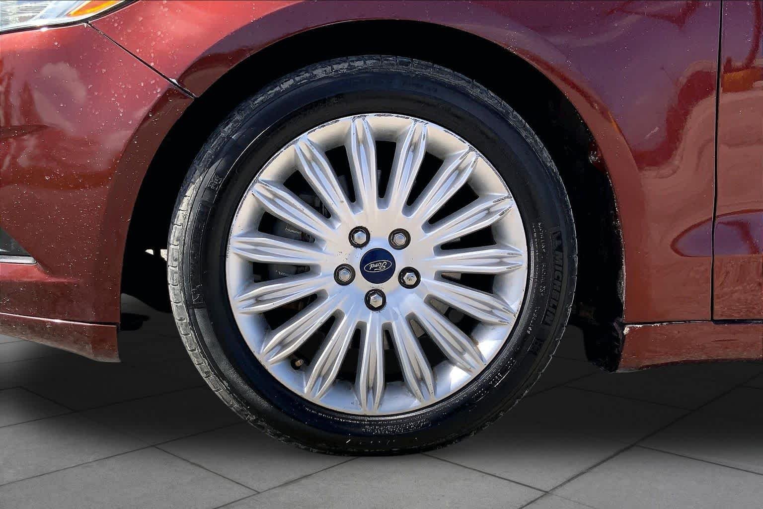 Used 2016 Bronze Fire Metallic Tinted Clearcoat Ford SE Hybrid image 11