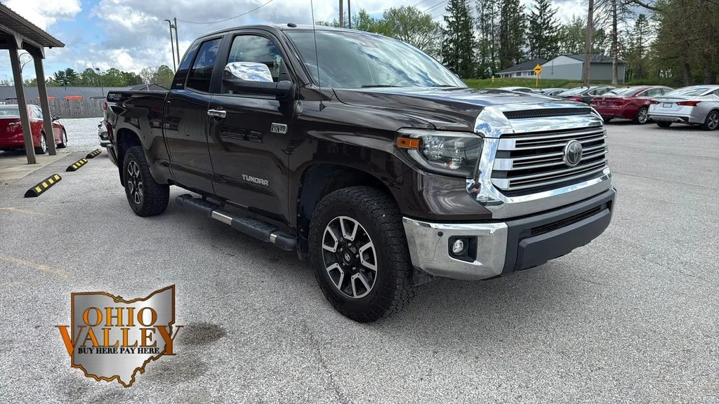 Used 2019  Toyota Limited image 1