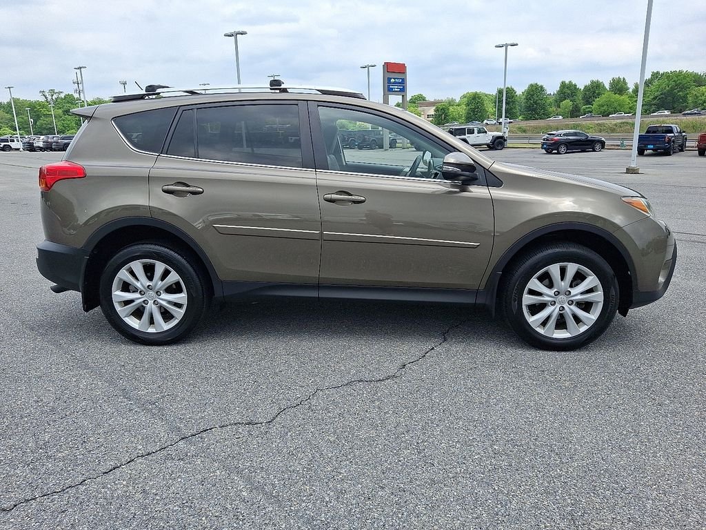 Used 2015 Brown Toyota Limited image 8