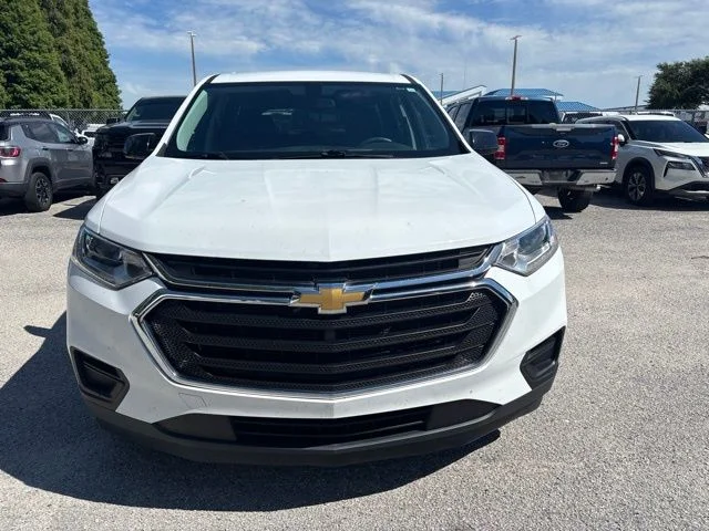 Used 2020 White Chevrolet LS image 2