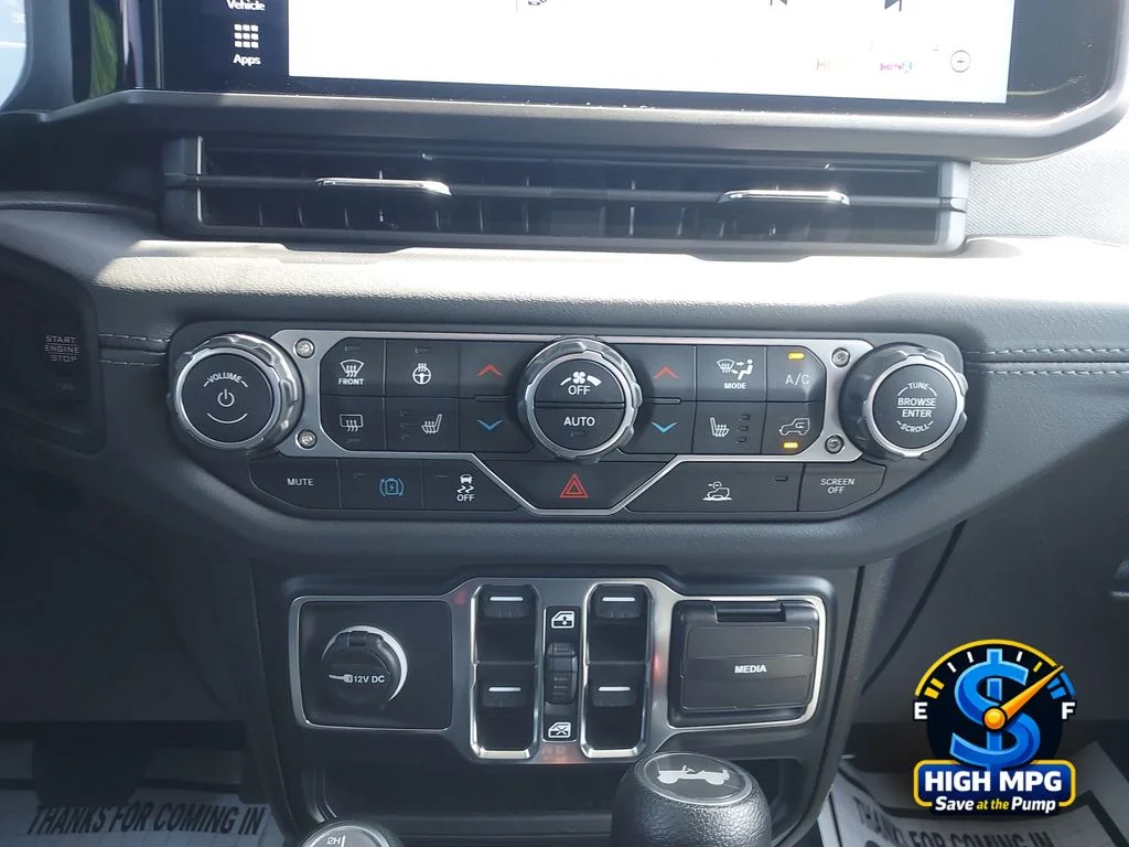 Used 2024 White Jeep Sahara 4xe image 19