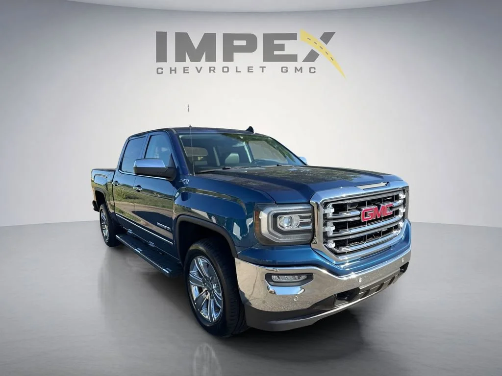 Used 2017 STONE BLUE METALLIC GMC SLT image 7