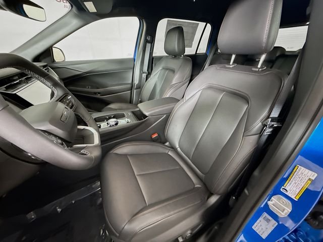 New 2026 Hydro Blue Pearl-Coat Exterior Paint Jeep Limited image 20