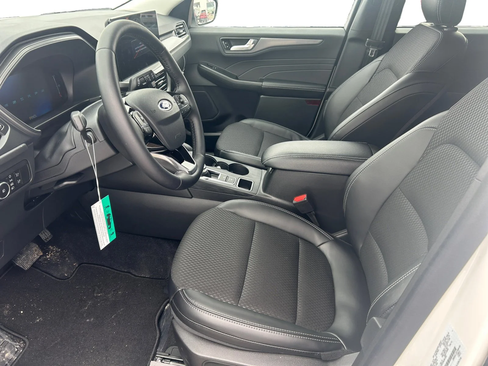 New 2026 Star White Metallic Tri-Coat Ford PHEV image 14