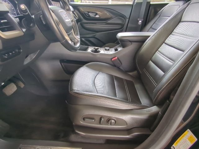 Used 2022 Ebony Twilight Metallic GMC Denali image 15