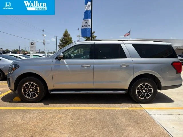 Used 2022 Silver Ford XLT image 3