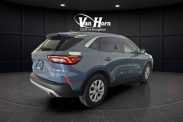 Used 2024 Vapor Blue Ford Active image 7