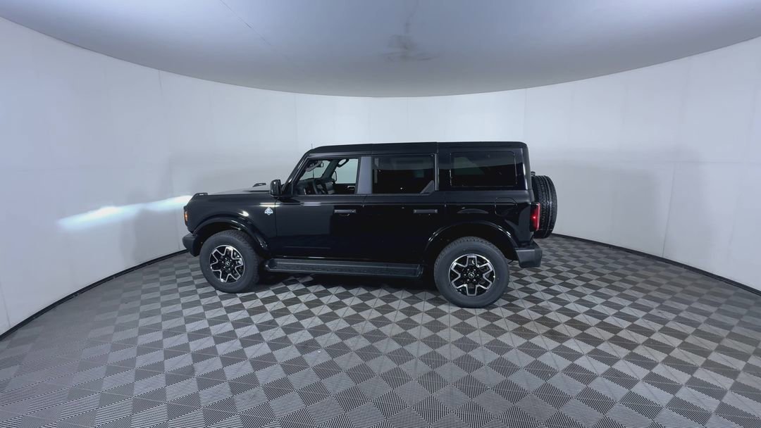 New 2026 Shadow Black Ford Outer Banks image 6