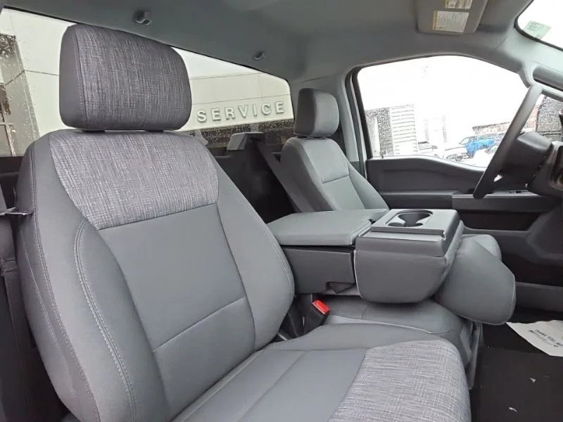 New 2026 Oxford White Ford F-350® XLT image 15