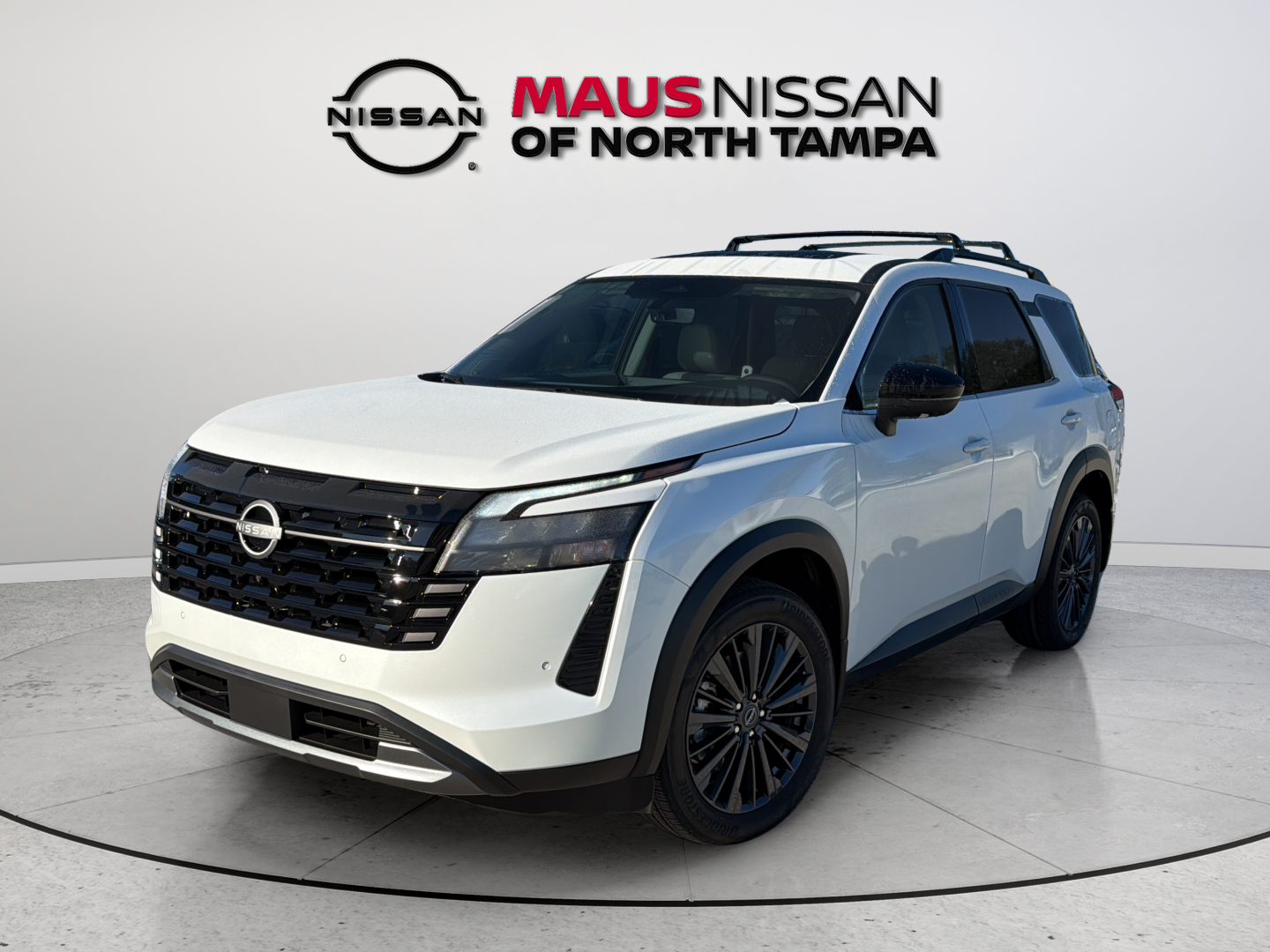 New 2026 White Nissan SL image 4