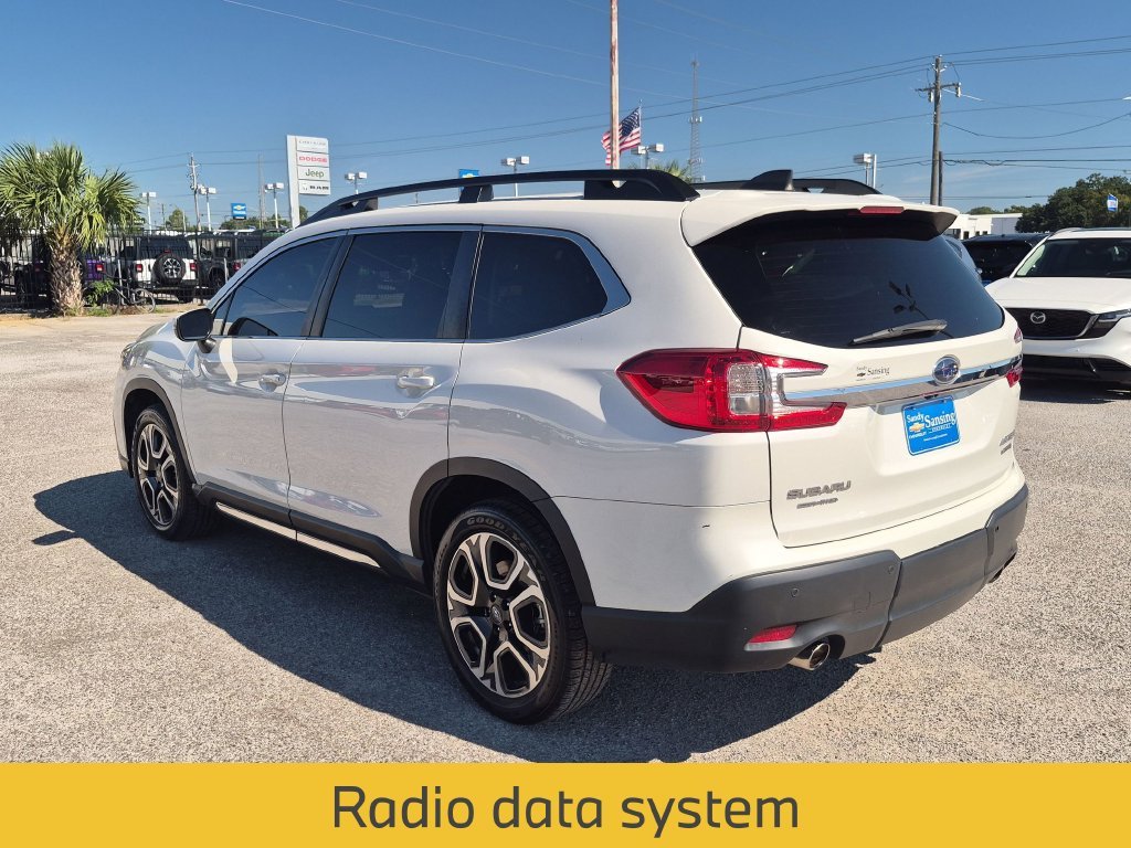 Used 2023 White Subaru Limited image 5
