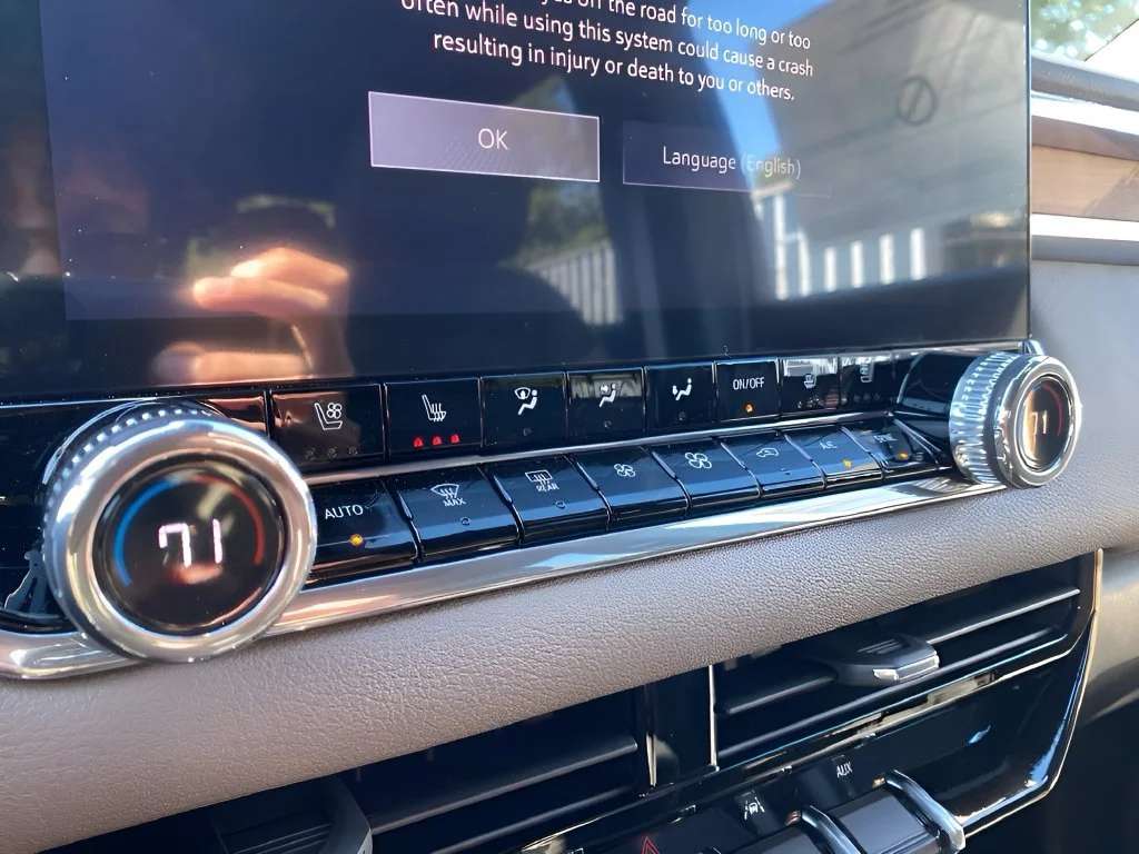 New 2026 Summit White GMC Denali image 21