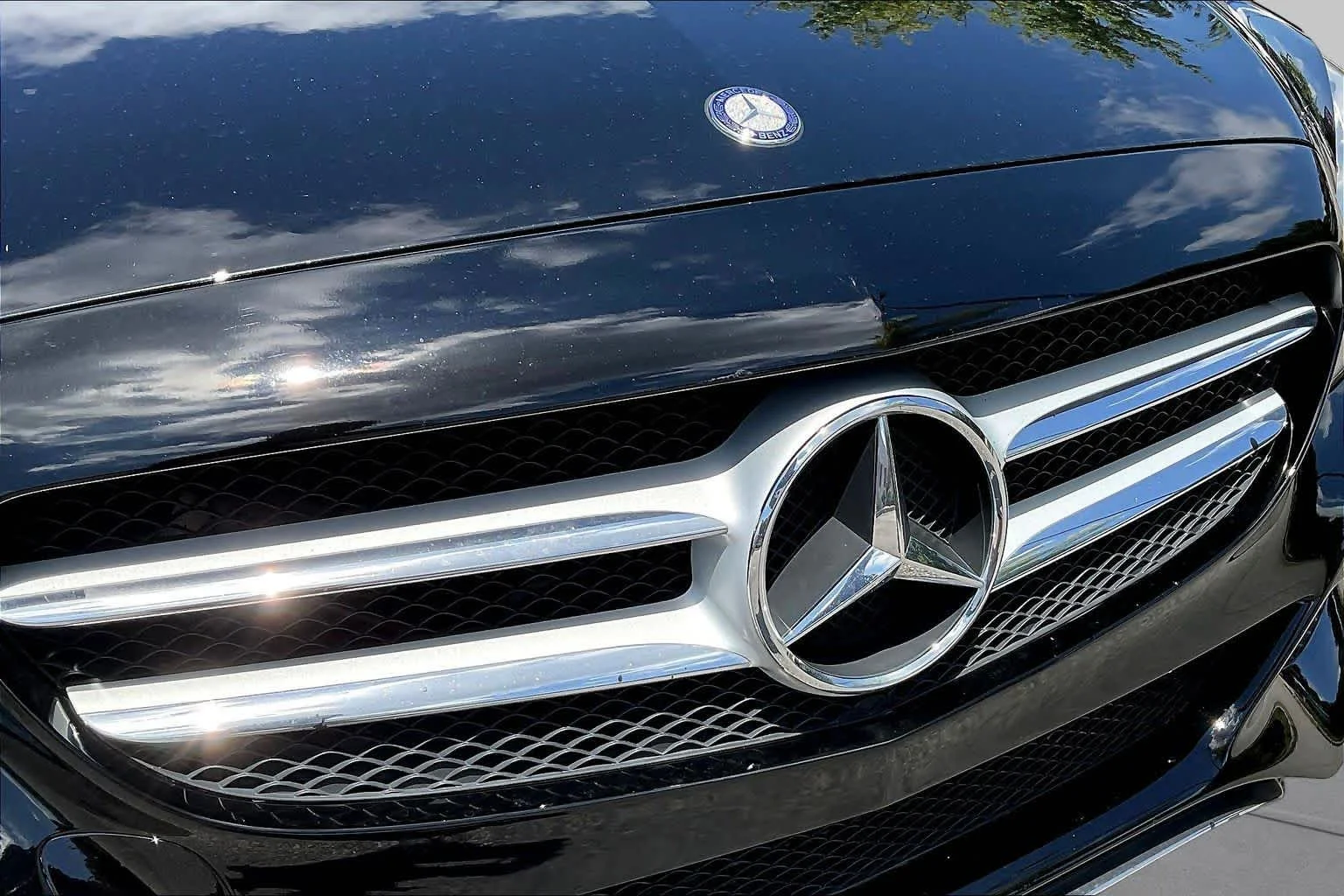 Used 2015 Obsidian Black Metallic Mercedes-Benz C 300 image 55