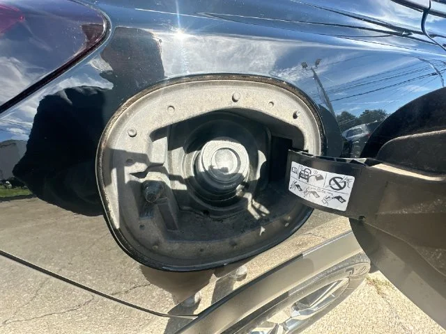 Used 2023 Black Nissan SL image 45