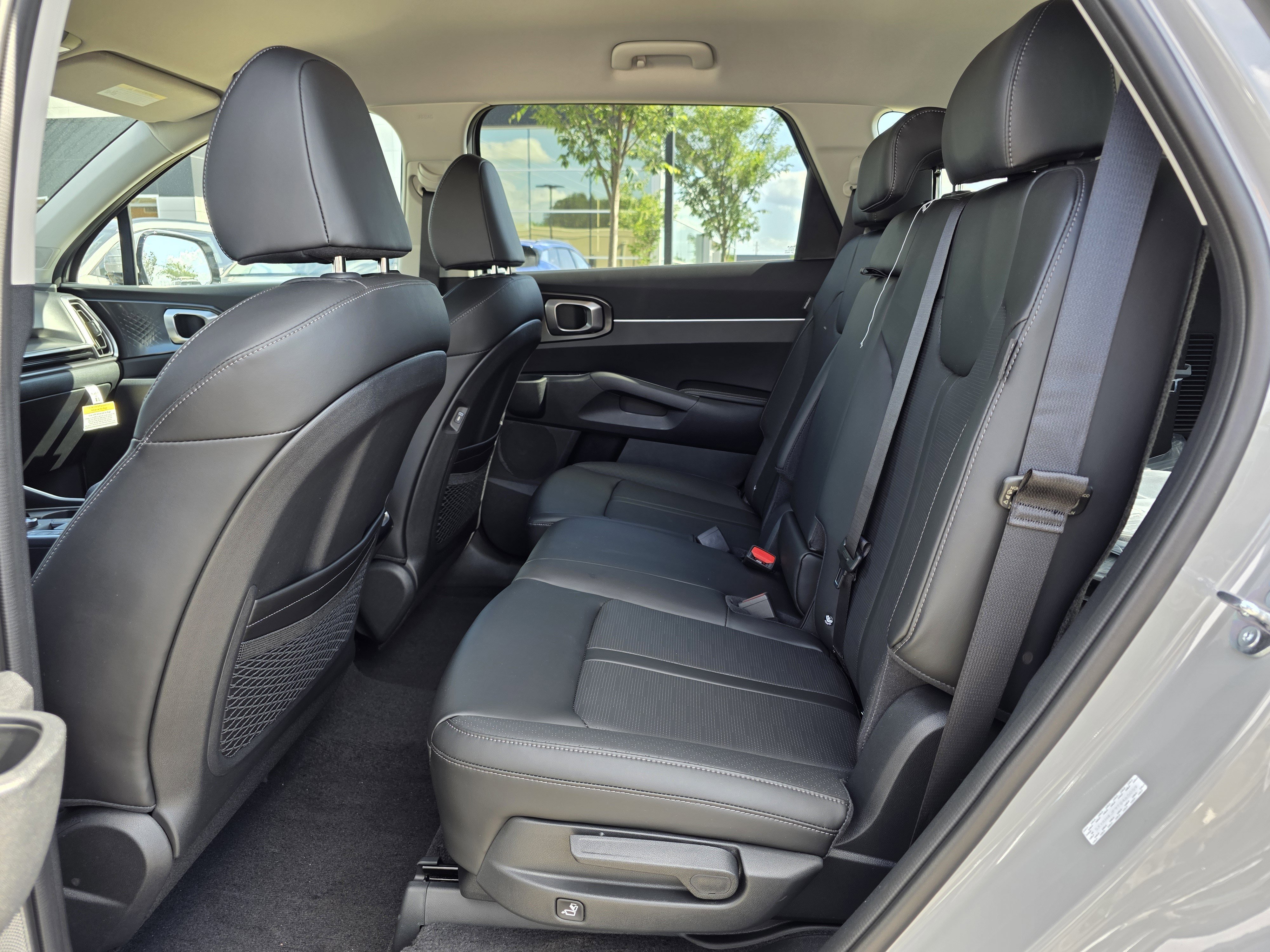 New 2026 Wolf Gray Kia EX image 13