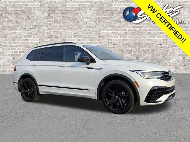 2024 Volkswagen Tiguan 2.0T SE R-Line Black