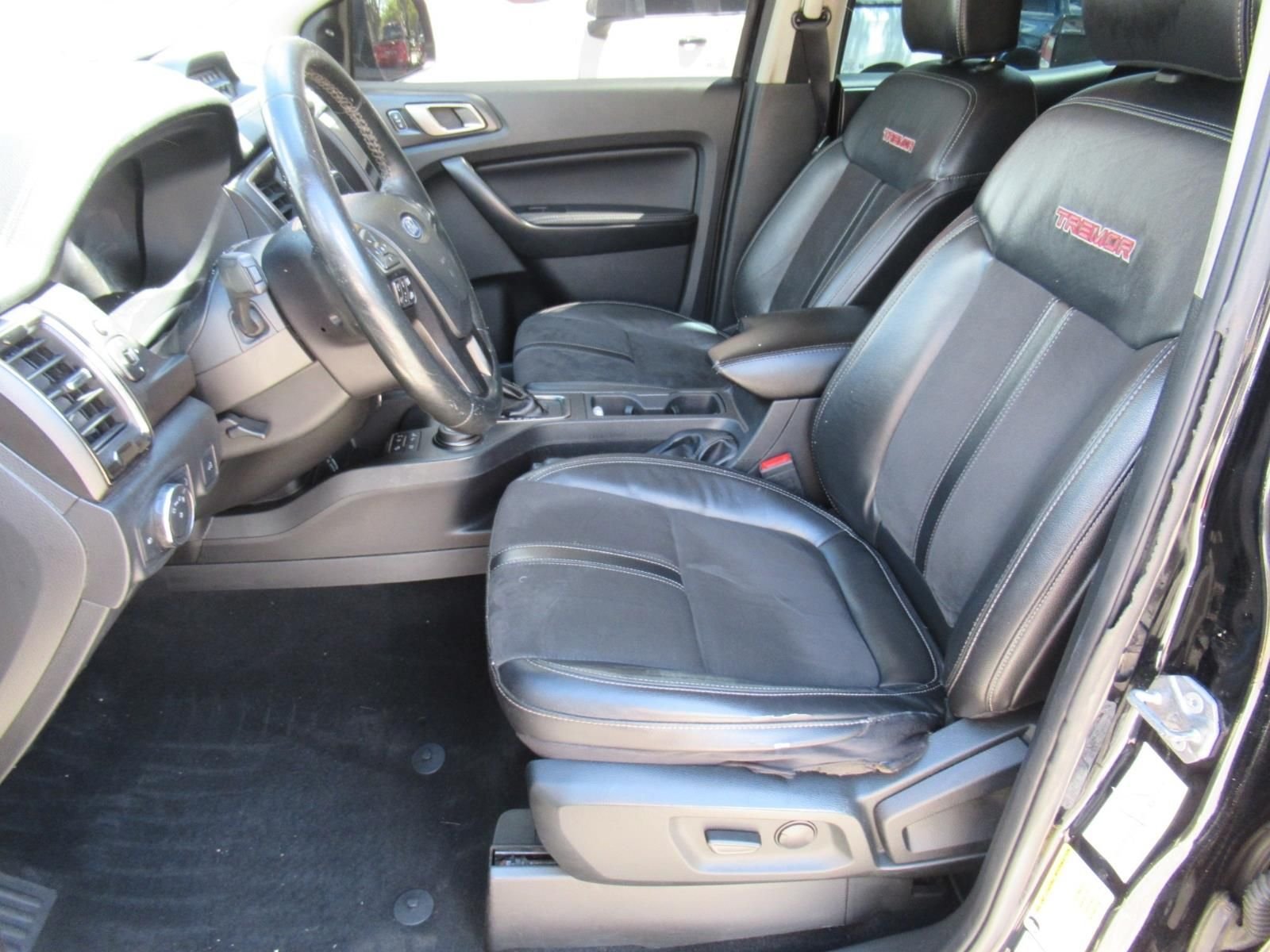 Used 2022 Black Ford Lariat image 22