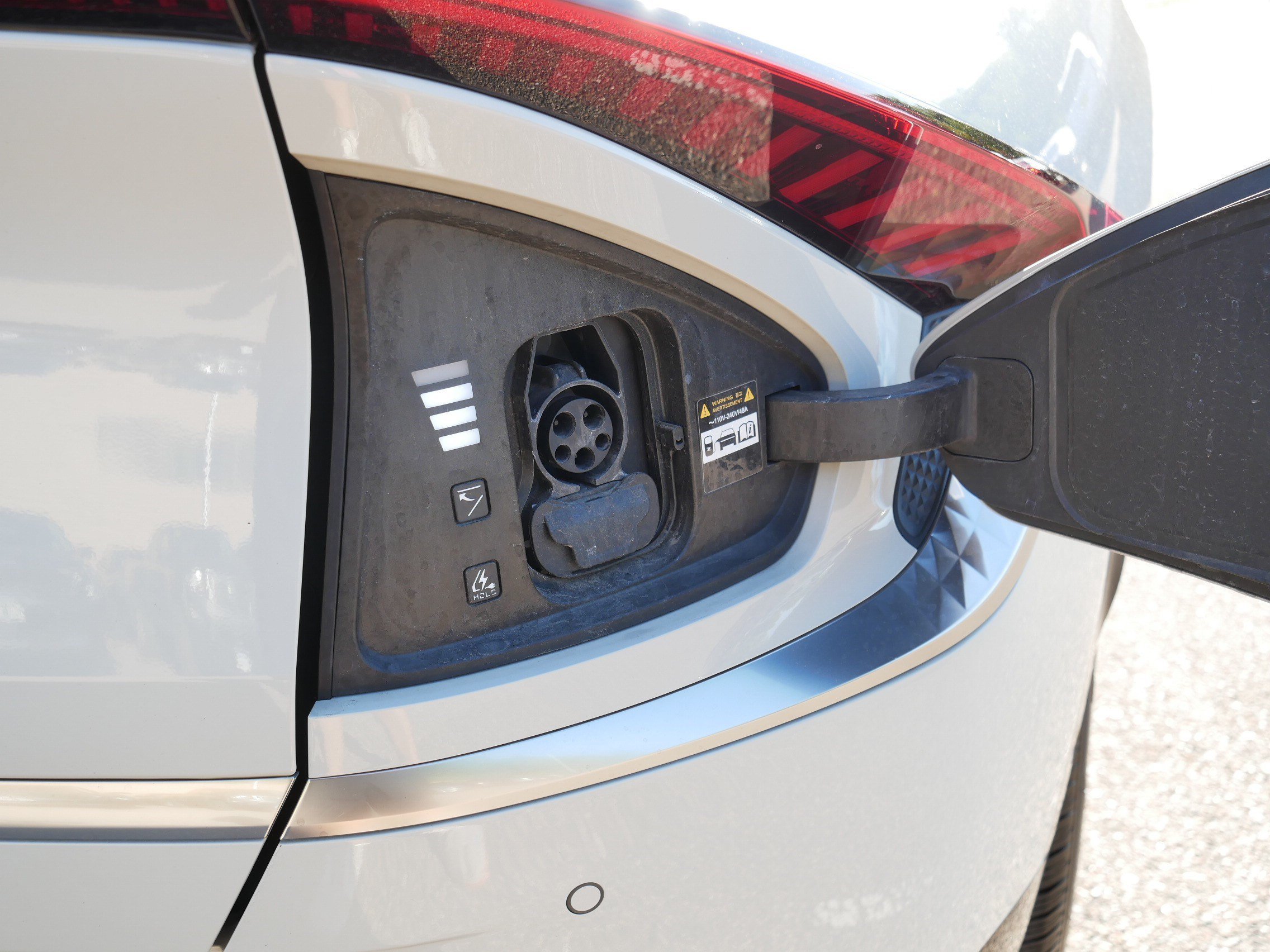 Certified Used 2023 Glacier Kia Wind image 35