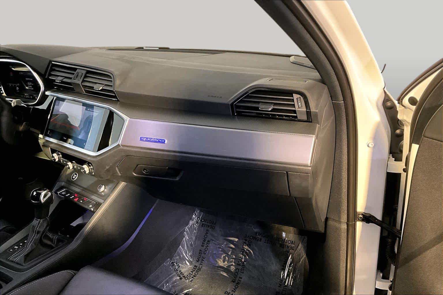 Used 2022 Glacier White Metallic Audi Technik image 19