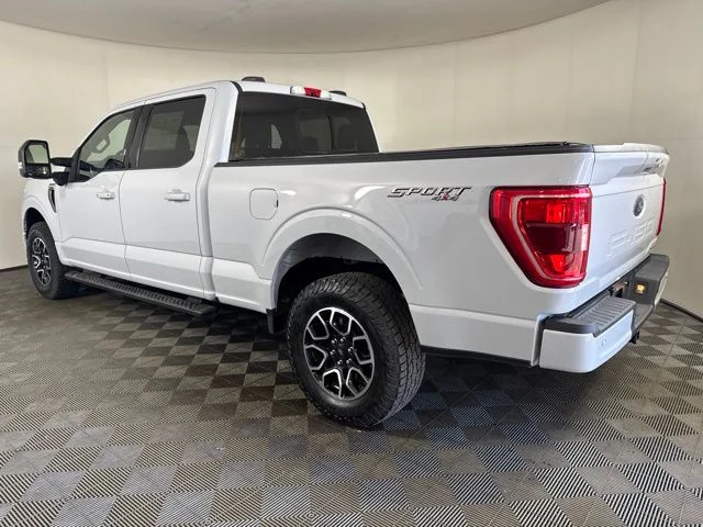 Certified Used 2022 White Metallic Ford XLT image 6