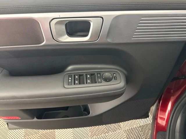 Used 2025 Red Hyundai XRT image 23