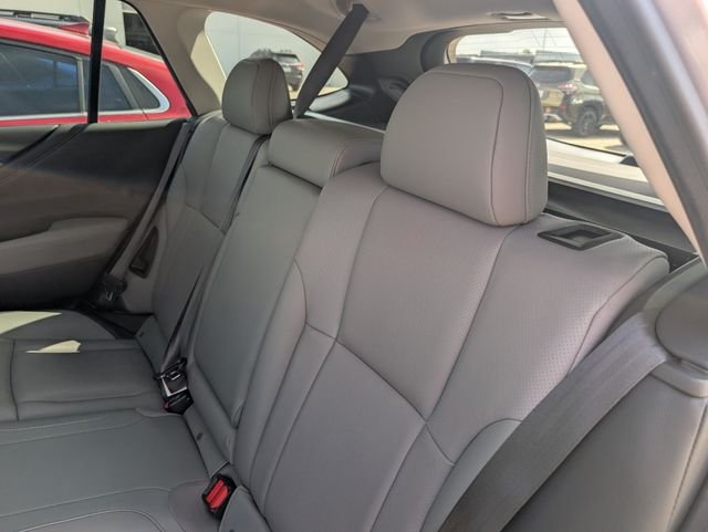 Used 2020 Silver Subaru Limited image 28