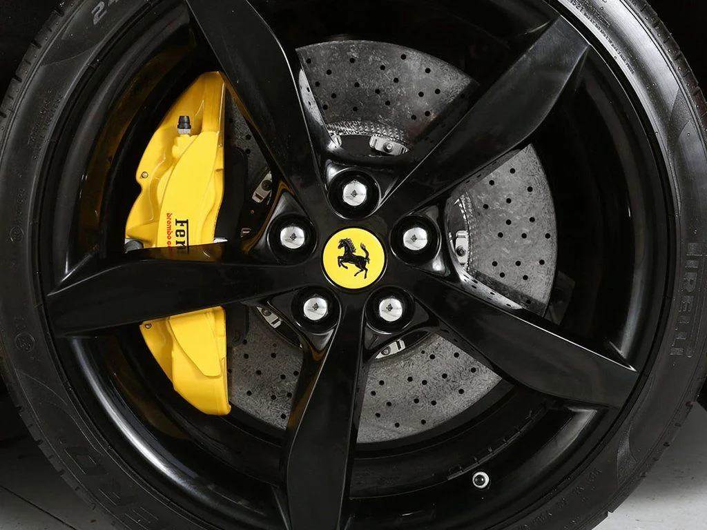 Used 2022 Yellow Ferrari M image 17