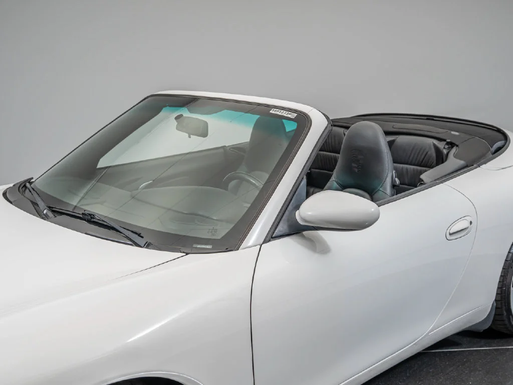 Used 2003 Carrara White Porsche Carrera image 21