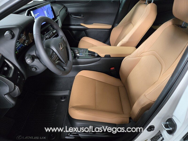 2025 Lexus UX 300h Premium - Photo 10