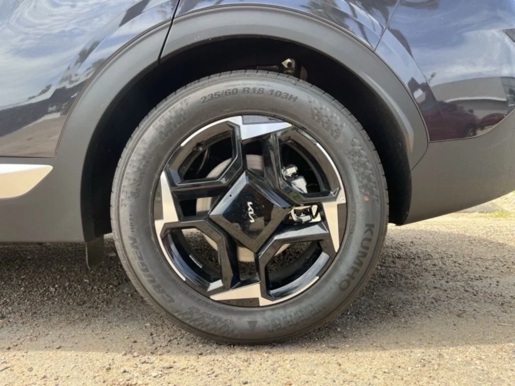 New 2026 Gray Kia EX image 19